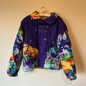 Vintage 80’s colorful puffer bomber jacket.